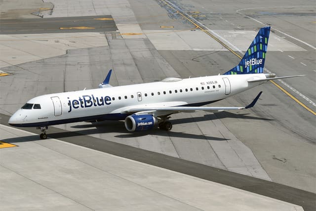 N355JB - Embraer