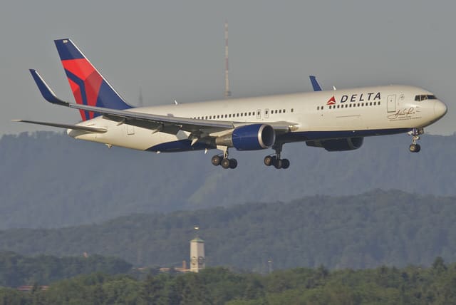 N16065 - Boeing