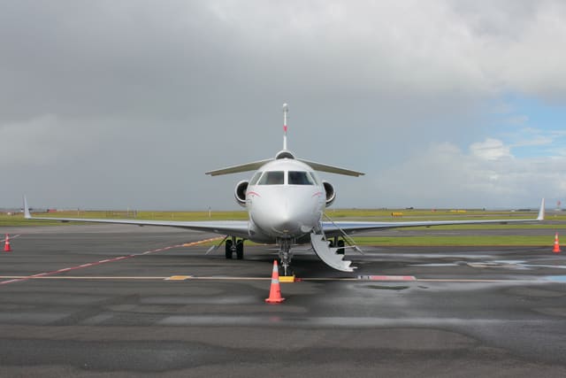N163FJ - Business jet