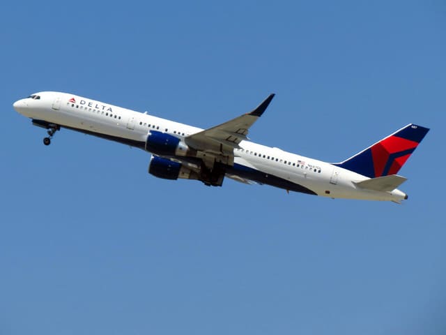 N687DL - Boeing