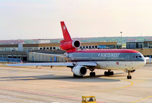 N150US - Douglas