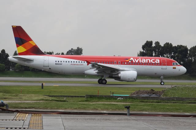 N821AV - Airbus