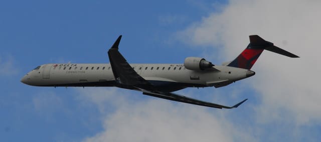 N232PQ - Bombardier