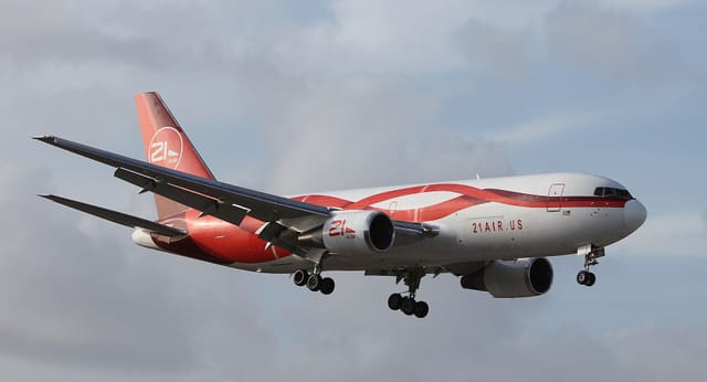 N881YV - Boeing