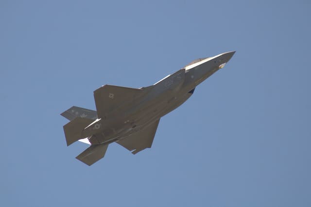  - Aircraft
