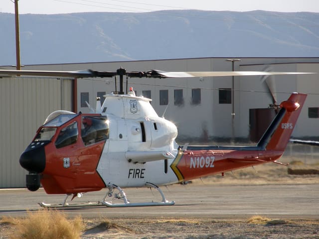 N109Z - Helicopter