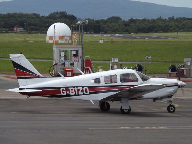G-BIZO - Piper