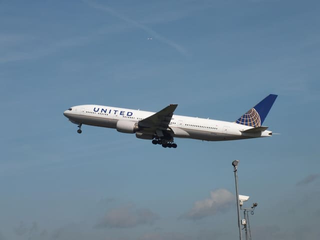 N799UA - Boeing