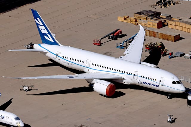 N7874 - Boeing