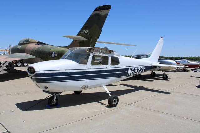 N6922X - Cessna