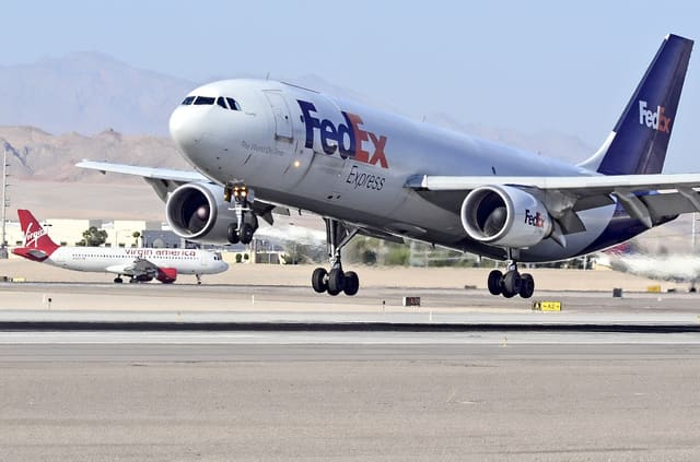N689FE - Airbus