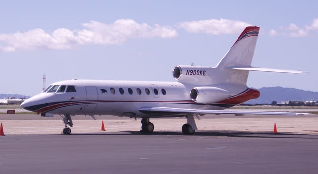 N900KE - Business jet