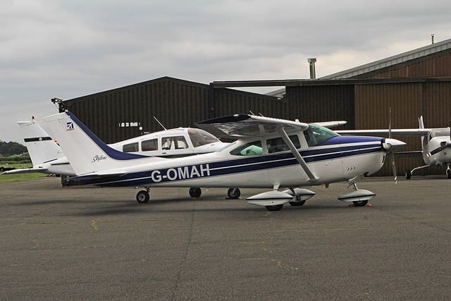 G-OMAH - Cessna