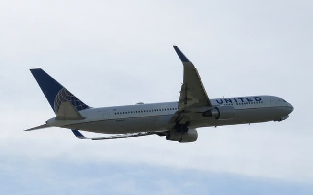 N644UA — Boeing