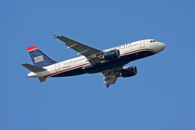 N712US - Airbus