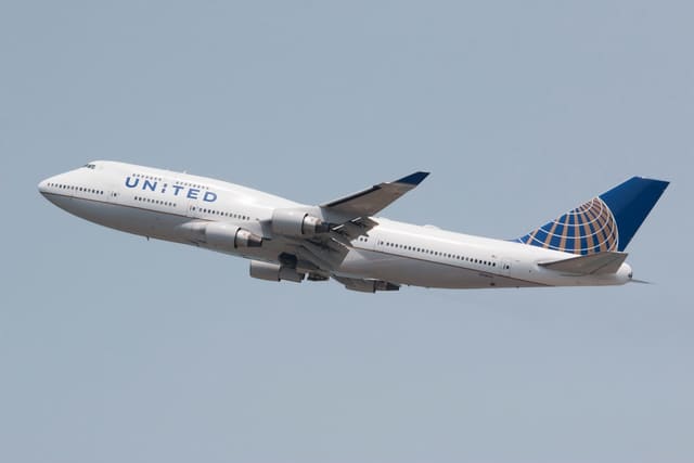 N118UA - Boeing