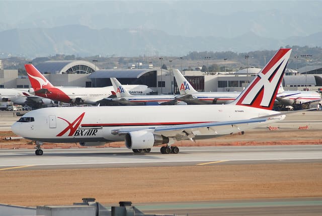 N744AX - Boeing