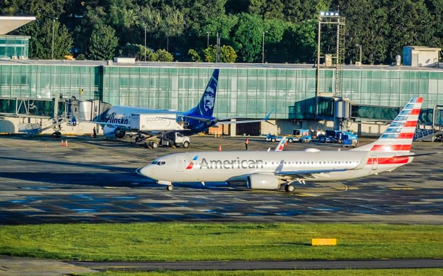 N886NN - Boeing