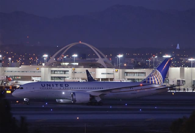 N26906 - Boeing