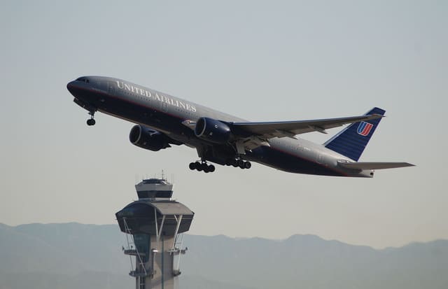 N781UA - Boeing