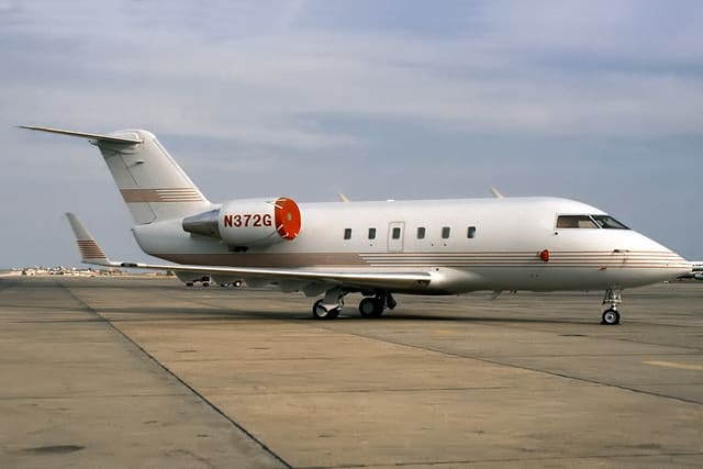N372G - Business jet