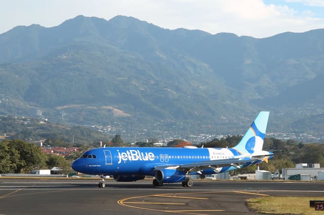 N566JB - Airbus