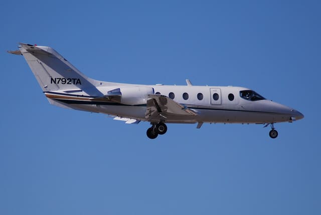N792TA - Business jet