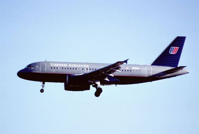 N851UA - Airbus