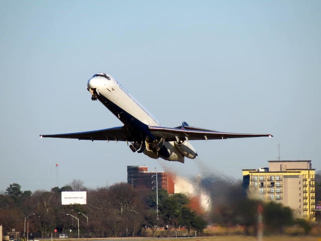 N956DL - Aircraft