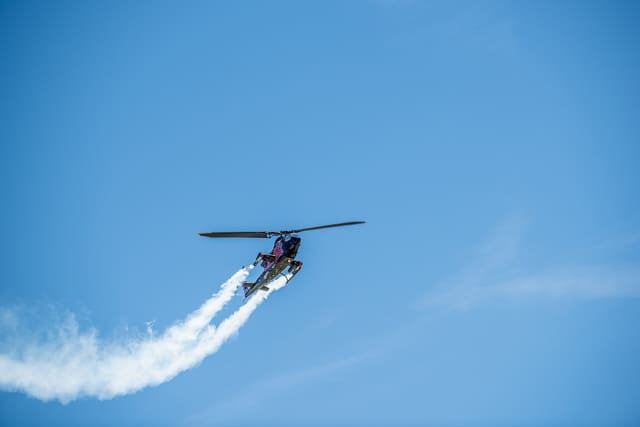 N11FX - Helicopter