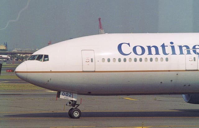 N78002 - Aircraft