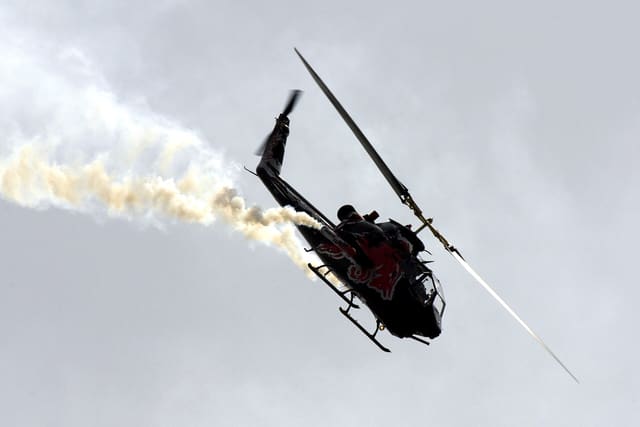 N11FX - Helicopter