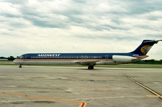 N808ME - Douglas
