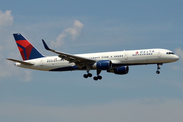 N6713Y - Boeing