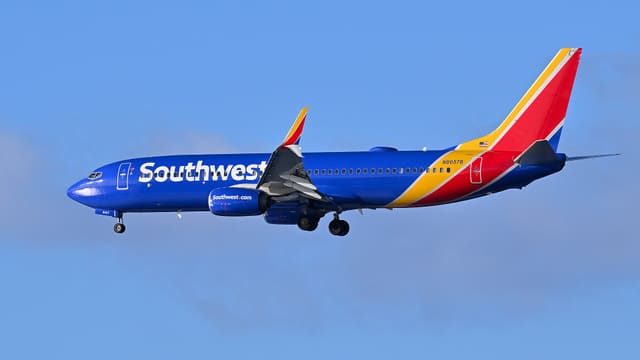 N8657B - Boeing