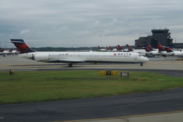 N927DN - Aircraft
