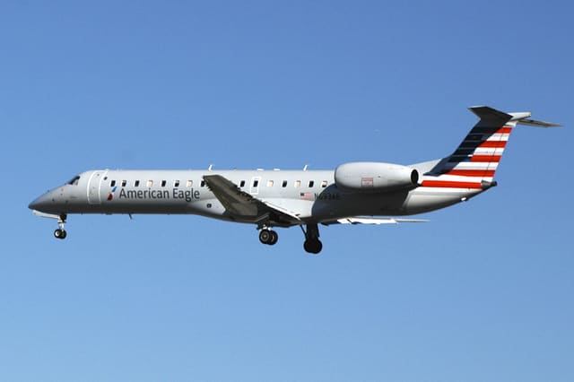 N693AE - Embraer