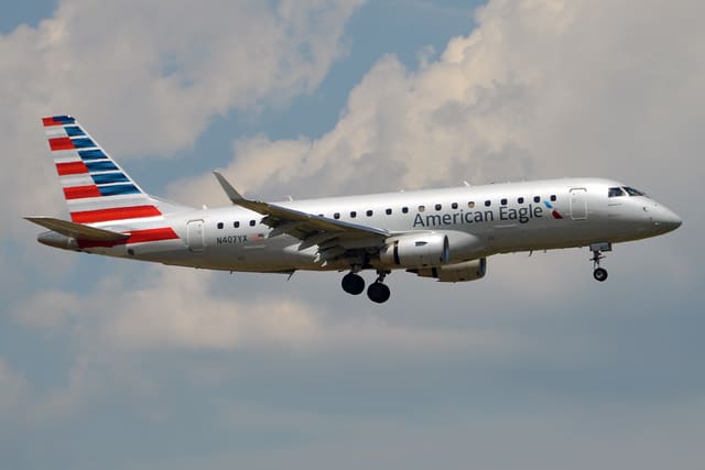 N407YX - Embraer