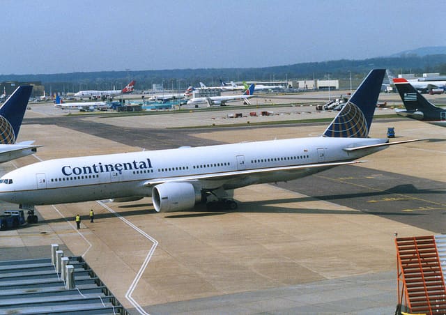 N78002 - Boeing