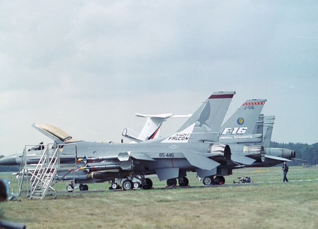  - Aircraft