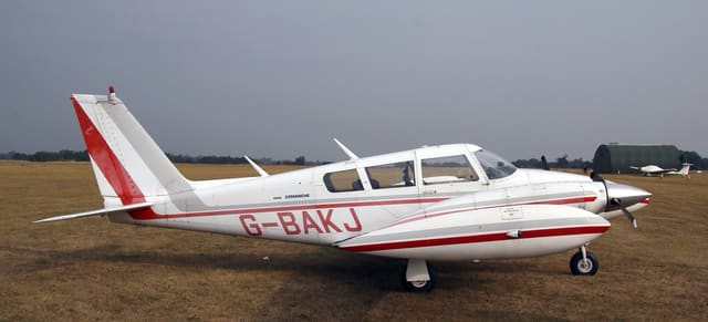 G-BAKJ - Piper