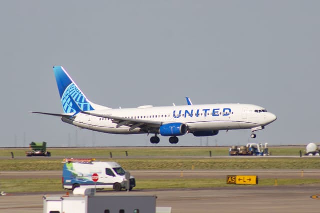 N76515 - Boeing
