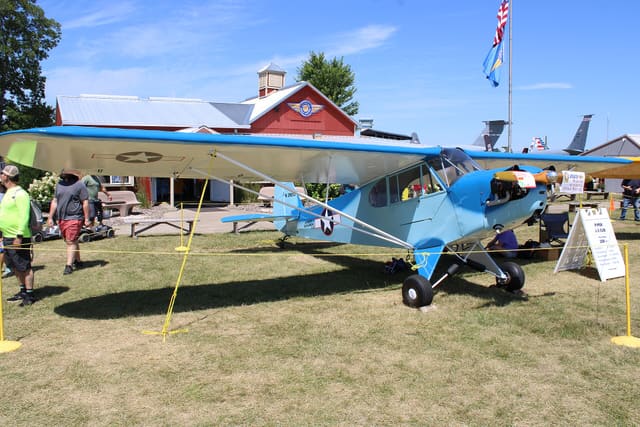 N26053 - Piper