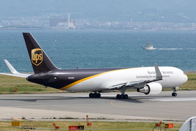 N345UP - Boeing