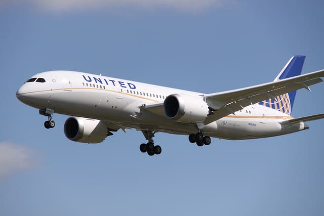 N26910 - Boeing