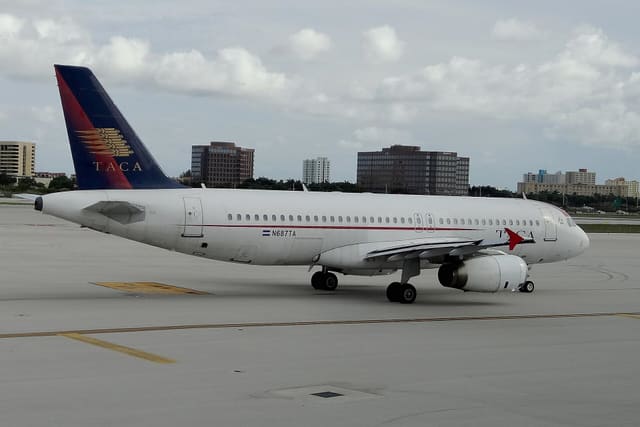 N687TA - Aircraft