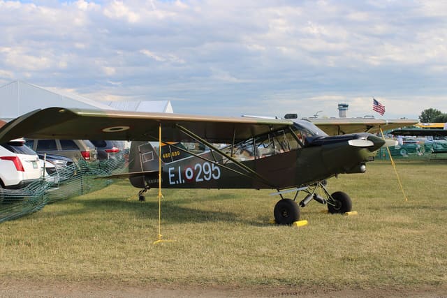 N1136 - Piper
