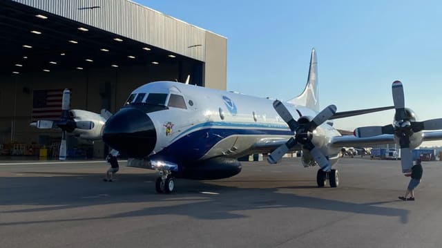 N43RF - Lockheed