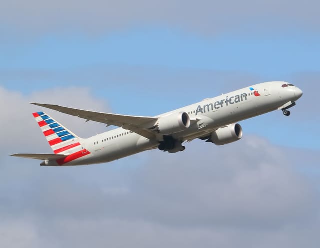 N831AA - Boeing