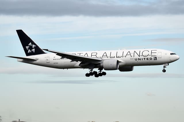 N77022 - Boeing